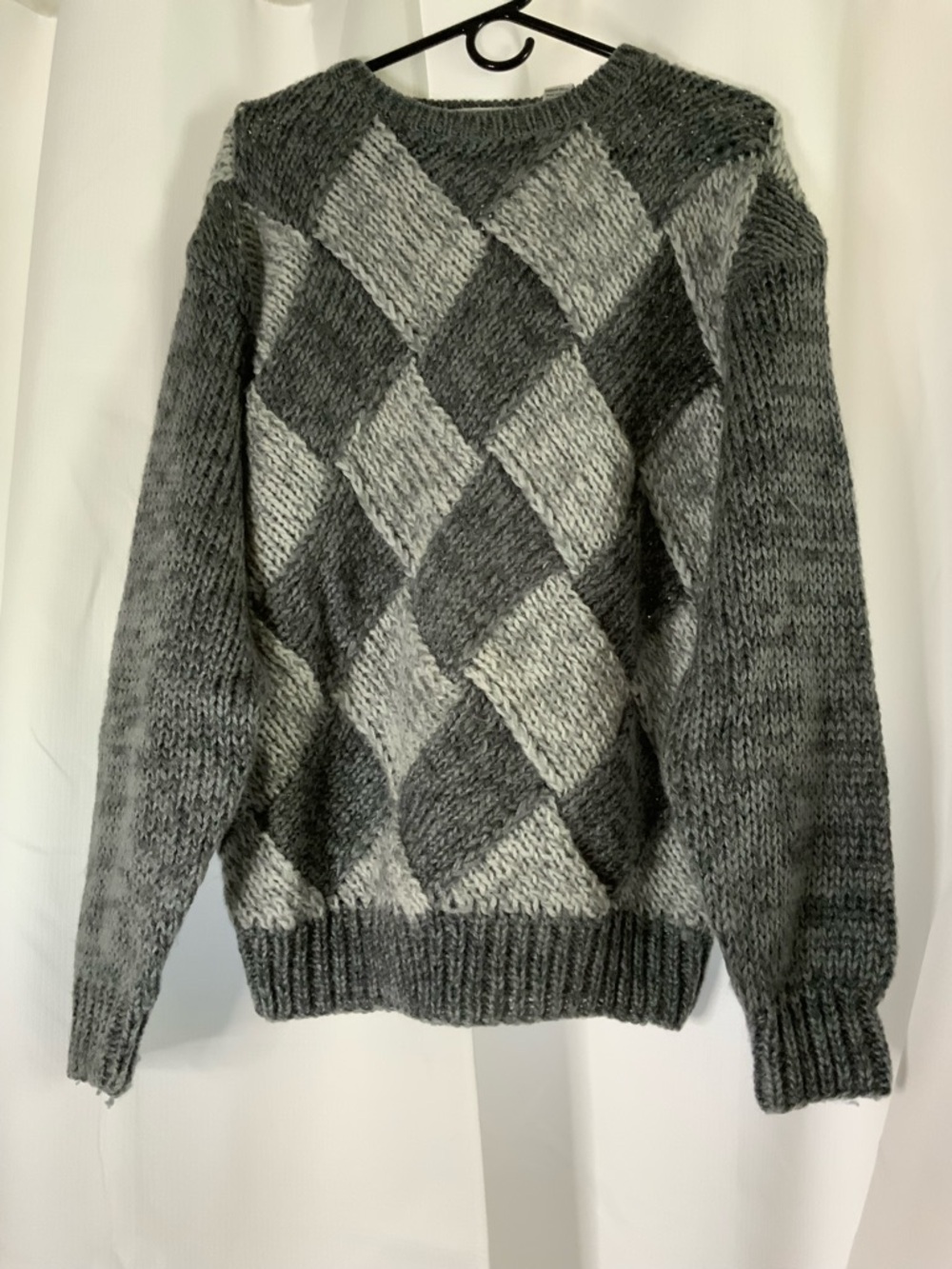 Men's Gray Argyle Crewneck Sweater